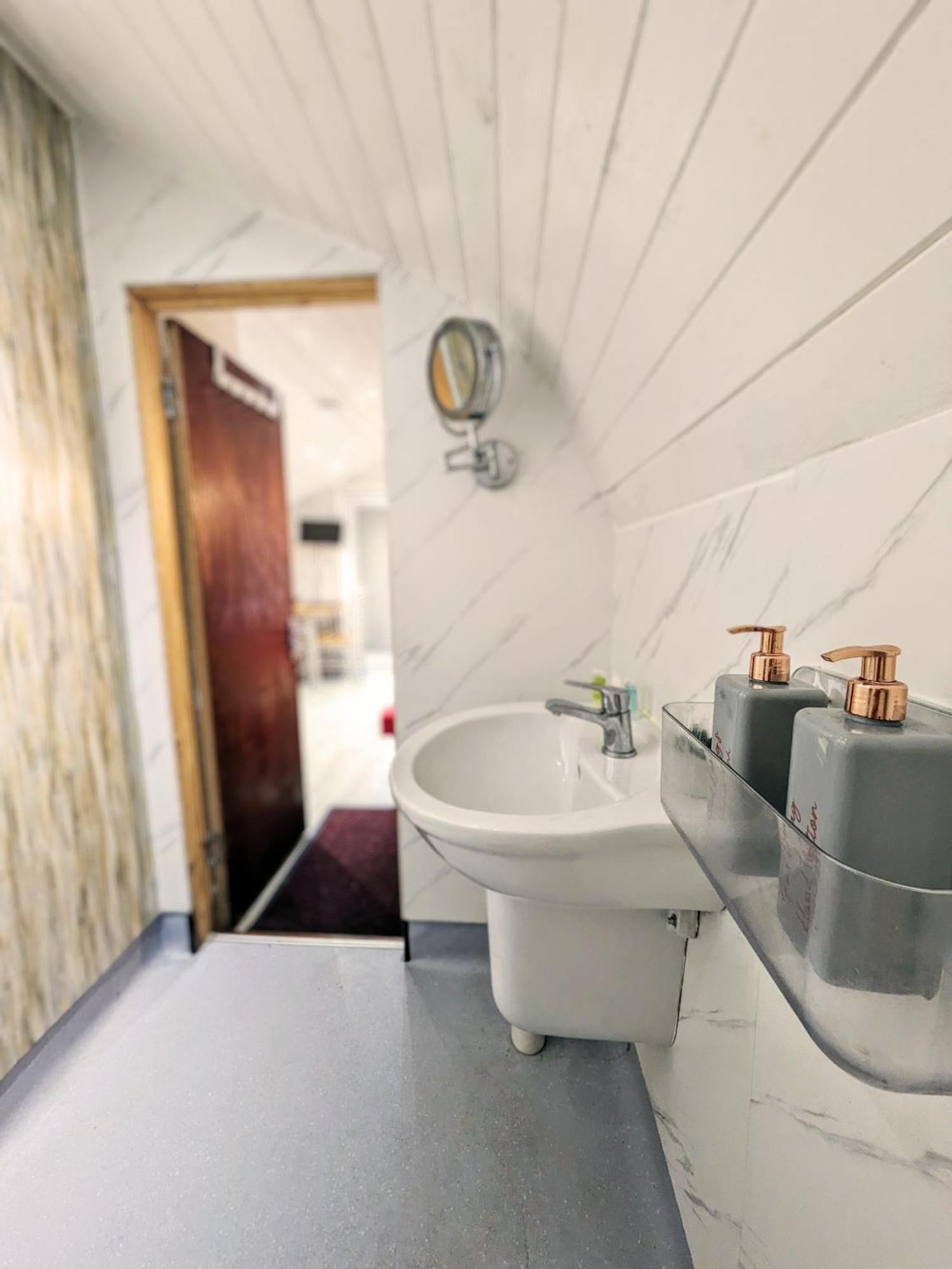 Villa Glamping Pod For 2 Pod Beag Na Haun Eriskay Exterior foto